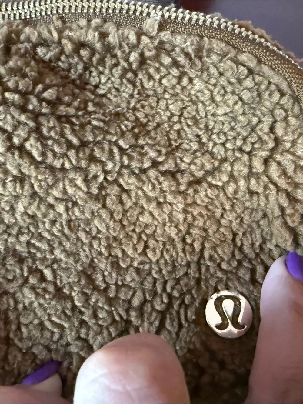 lululemon athletica camel retired Sherpa Belt Bag - Picture 3 of 7